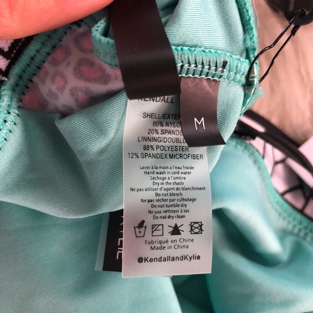 Kendall + Kylie Peekaboo Belt Leopard Bikini M - Picture 8 of 8